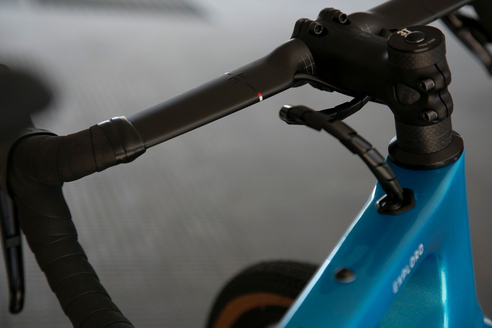 3T Exploro RACE | Rival 1X | Blue/Brown | Size 51 | Complete Bicycle - Image 5