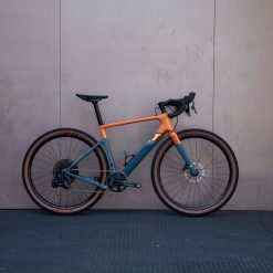 3T 3T Exploro MAX | EAGLE AXS 1X | Orange/Grey | Size 54 | Complete Bicycle | In Stock