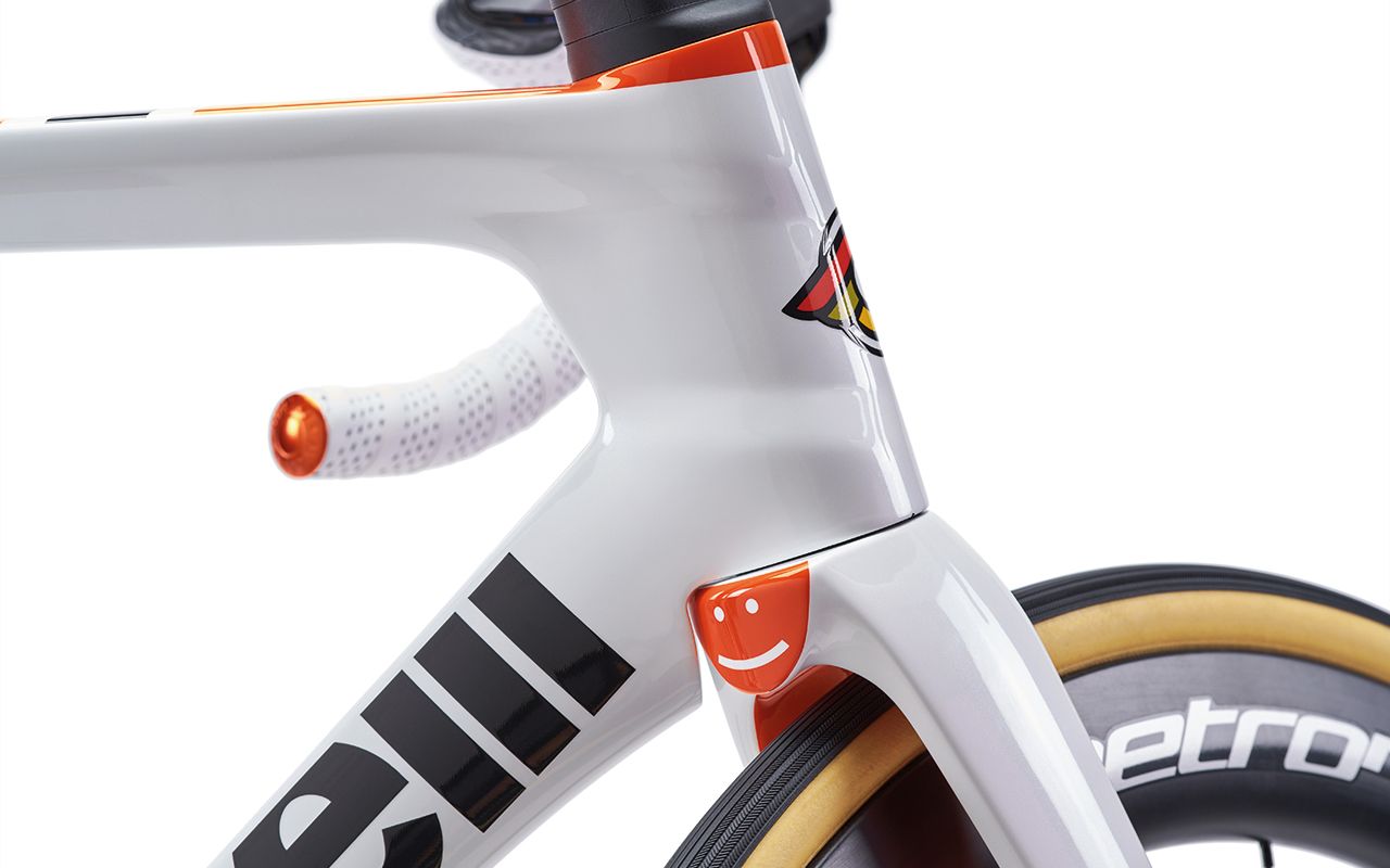Cinelli Pressure 2022 | Shimano Dura Ace Di2 12s | Complete bicycle - Image 3